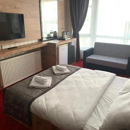 Hotel Adanaz Suit Otel *